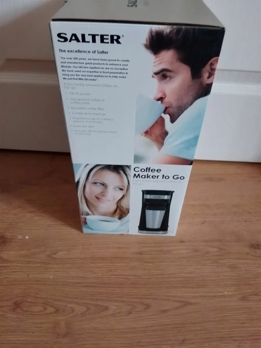 New coffee maker with travel mug - Image 1