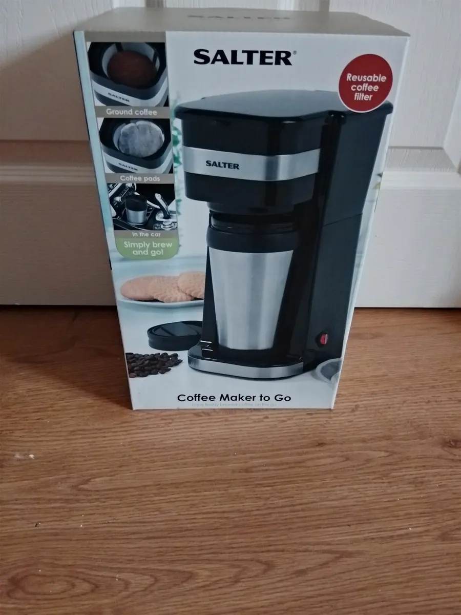 New coffee maker with travel mug - Image 4