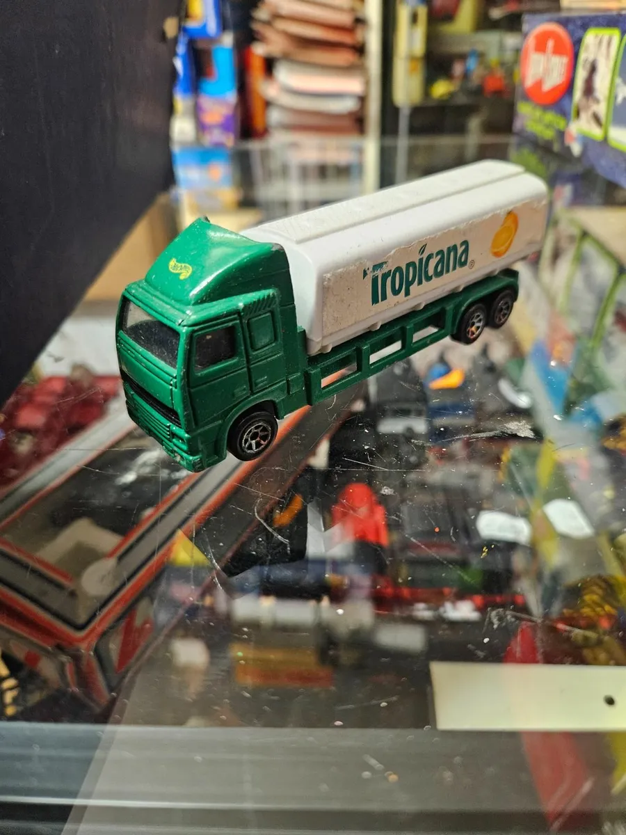 Corgi Tropicana Truck