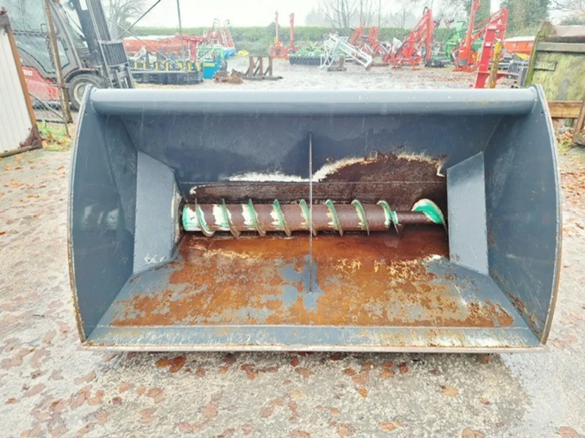 2023 ProDig Chop'n'Feed 2000 - LHS Feed - Image 1