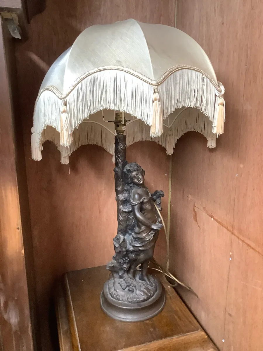 Antique Lamp - Image 3