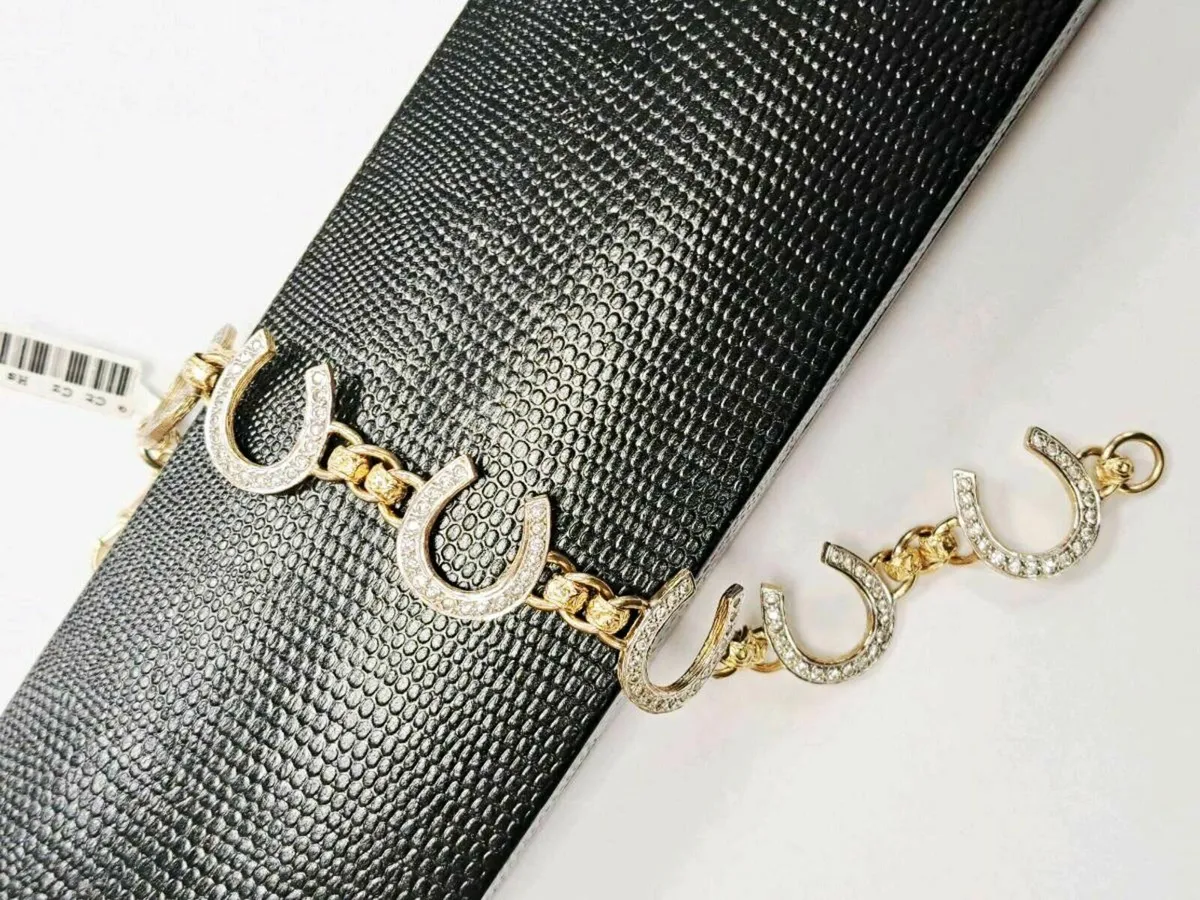 9K Gold horseshoe Bracelet 9CT - Image 3