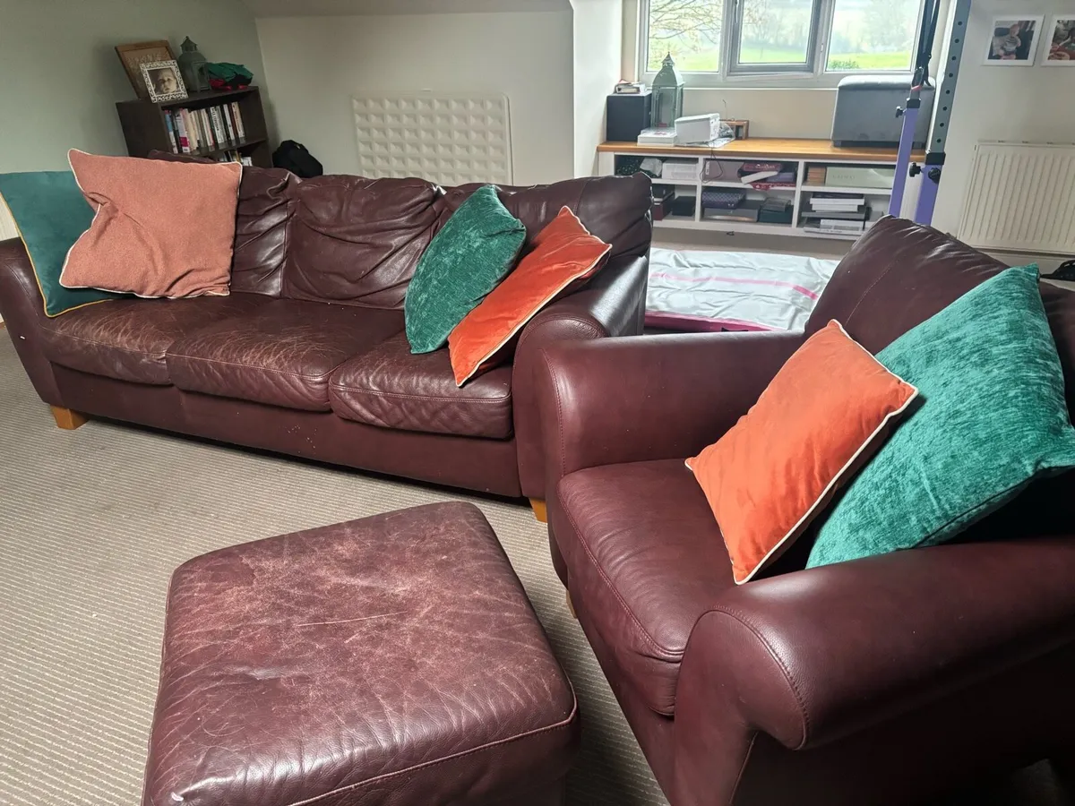 Sofa / Couch Set