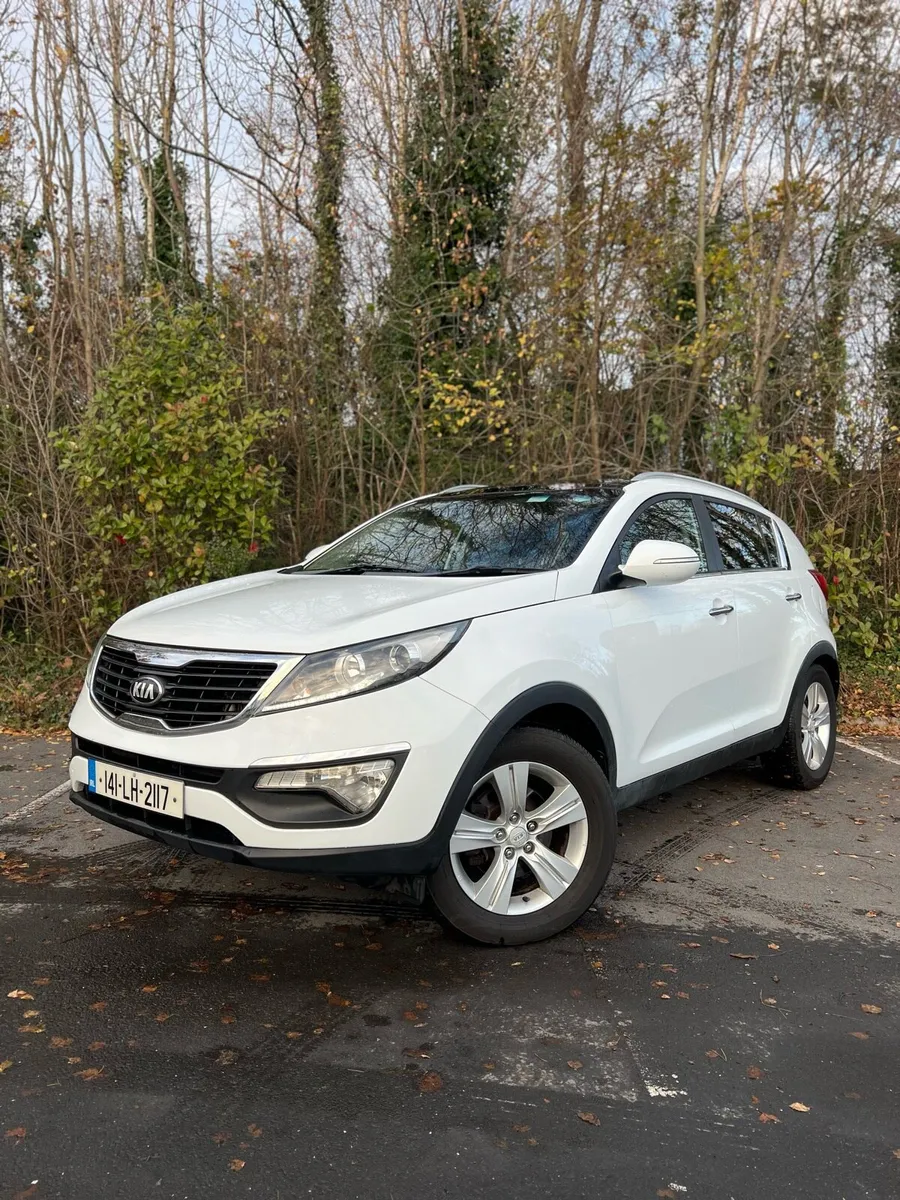 2014 Kia Sportage 1.7 diesel High spec - Image 2
