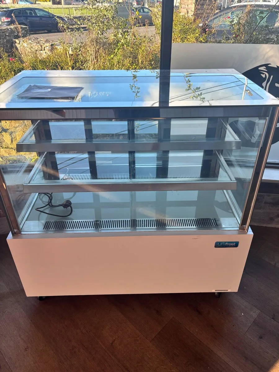 Fridges, stainless steel table, fryer, sink - Image 2