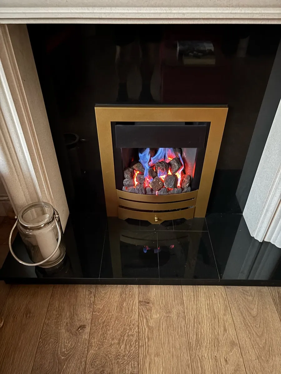 Coal effect gas fire - Image 1