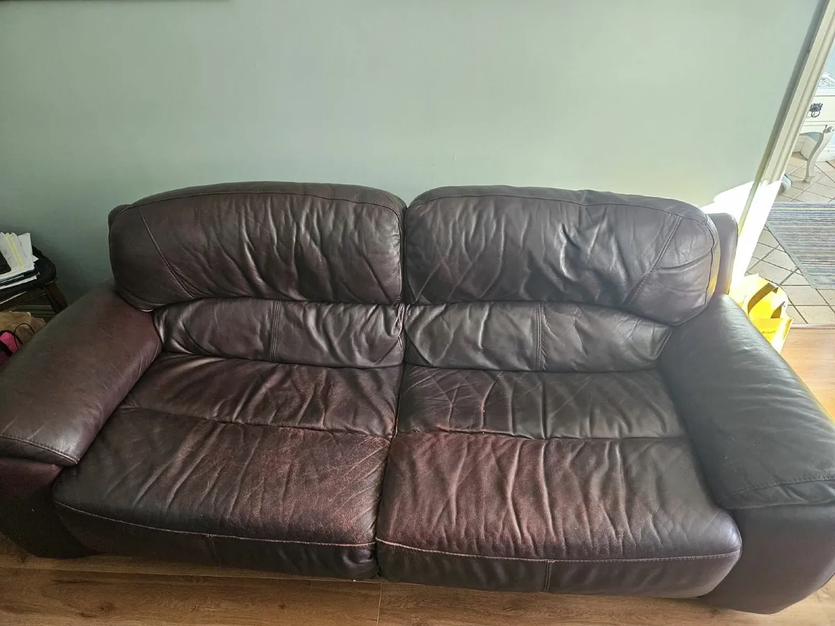 3 piece leather suite - Image 1