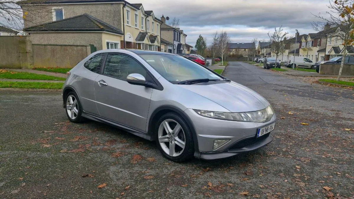 Civic 1.8 type S - Image 2