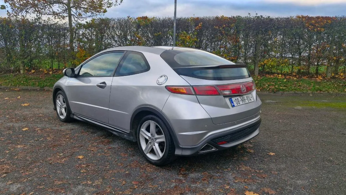 Civic 1.8 type S - Image 4