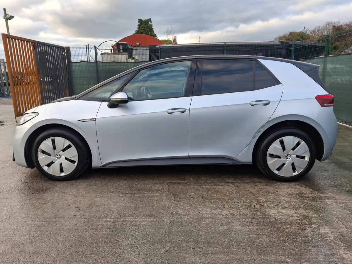 212 Volkswagen ID3 Pro Business 58kwh - Image 2
