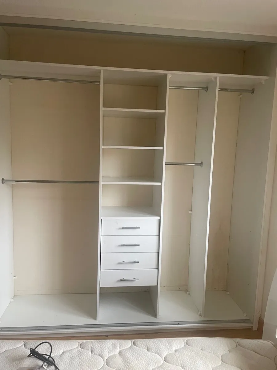 Wardrobes and dressing table - Image 2