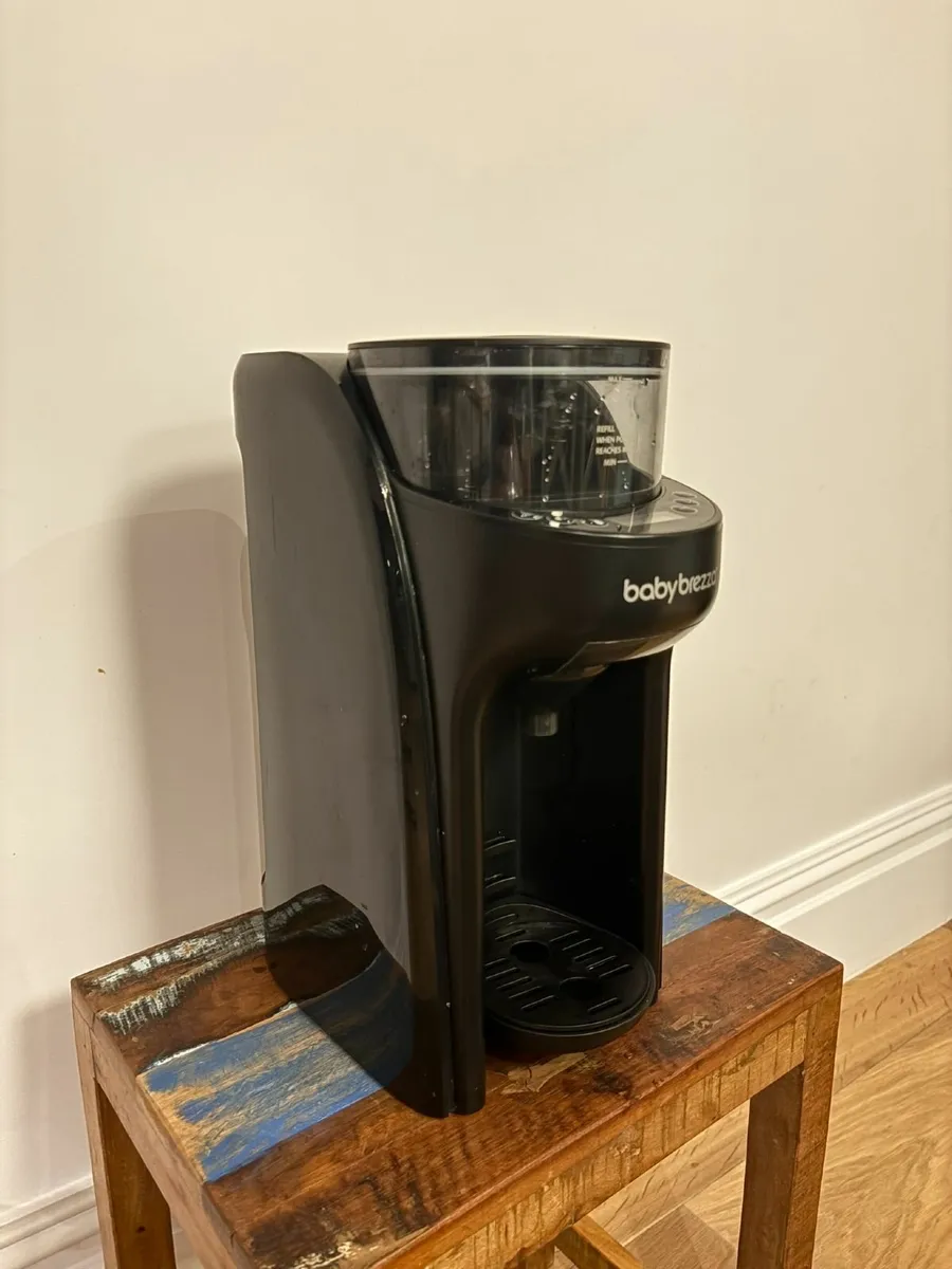 Bottle Maker - Baby Brezza Formula Pro Advanced - Image 1