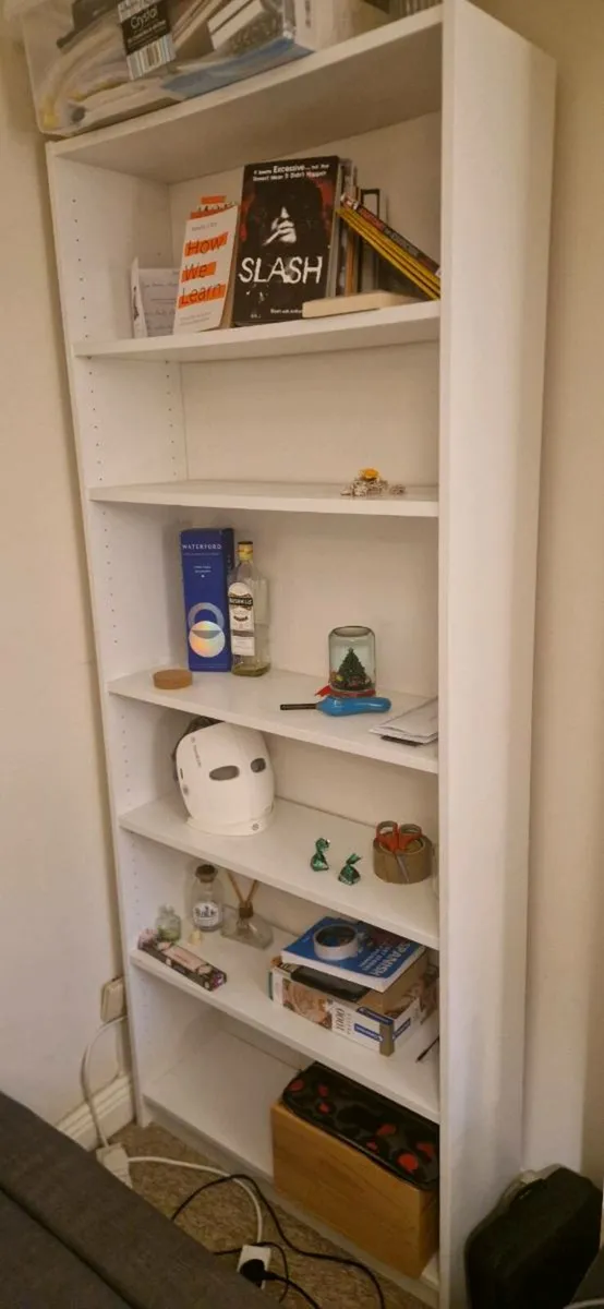 Assortment of furniture - Image 4