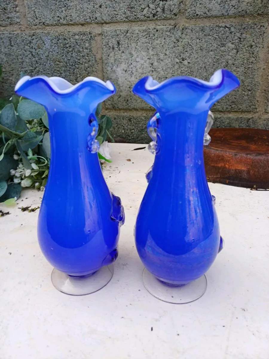 1970s Plum Blossom Vases - Image 3