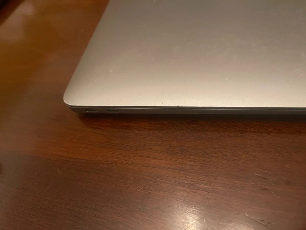 M1 MacBook Air 2020 - Image 4