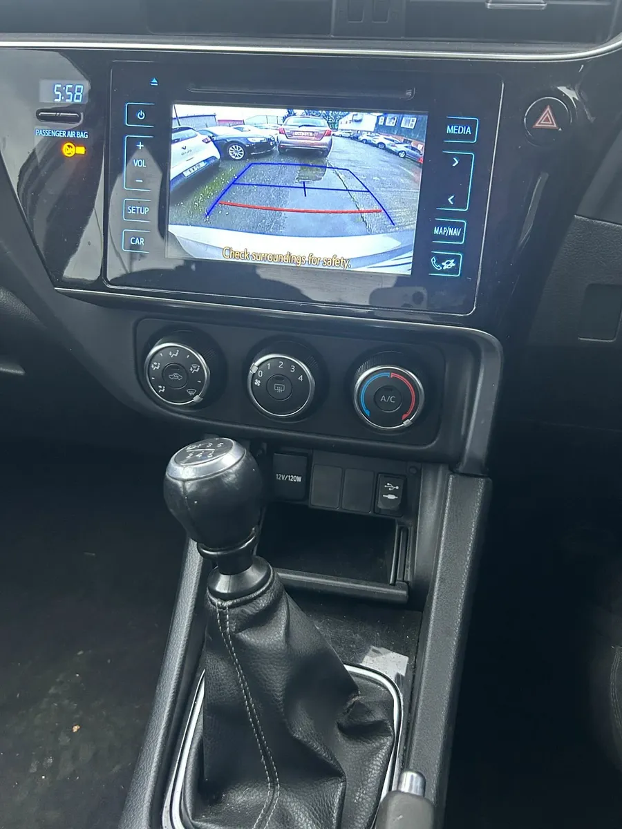 Toyota Corolla 2017 1.4D4D NCT01/27 - Image 2