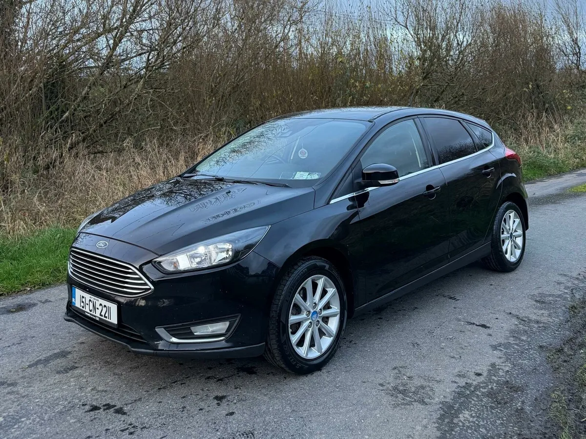 Black Ford Focus - Image 1