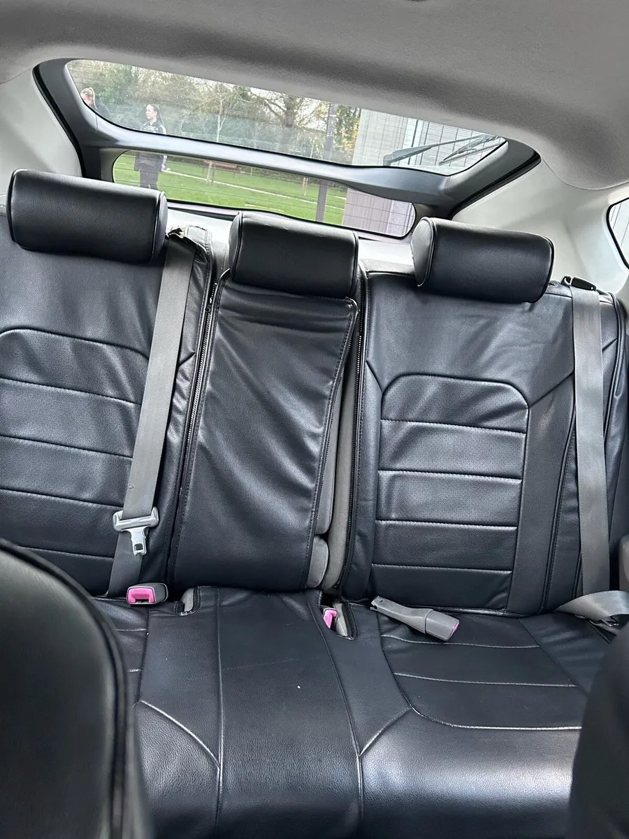 Toyota Prius - Image 2