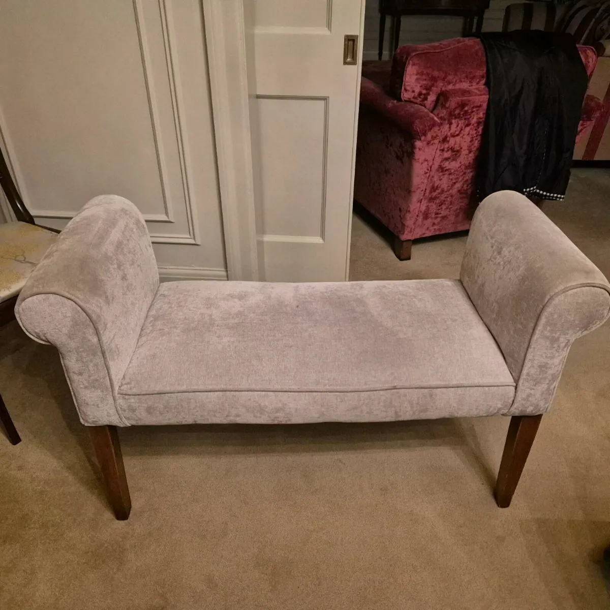 Chaise Lounge Chair - Image 1