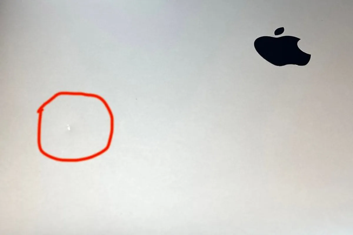 16-inch MacBook Pro - Image 3