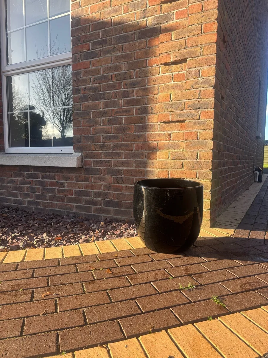 Large Clay Planter Pot - Image 1