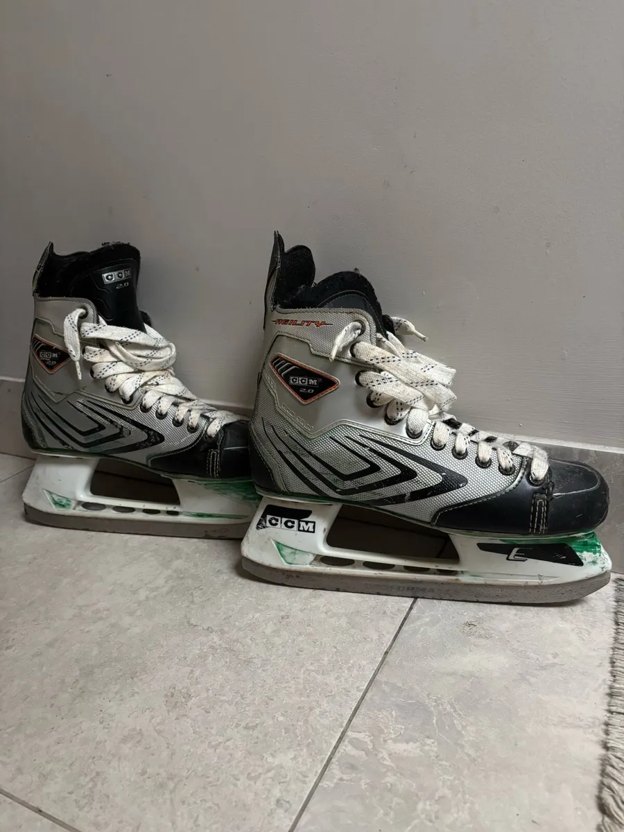 Ice Skates CCM 2.0 - Image 1