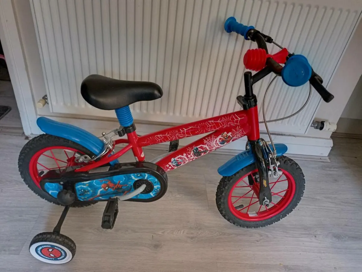 Kids spider man bike size 12 inch wheels - Image 2
