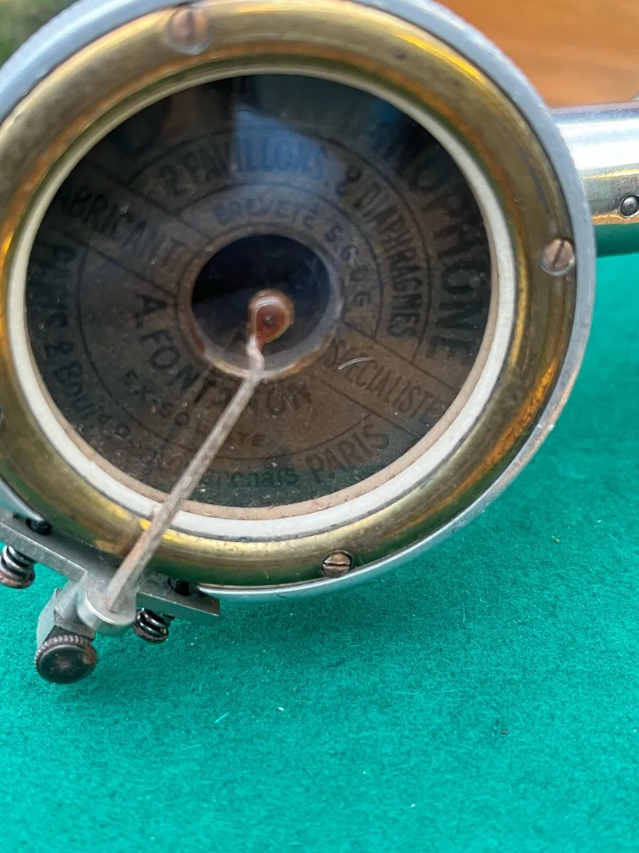 Vintage Wind Up Gramophone - Image 4