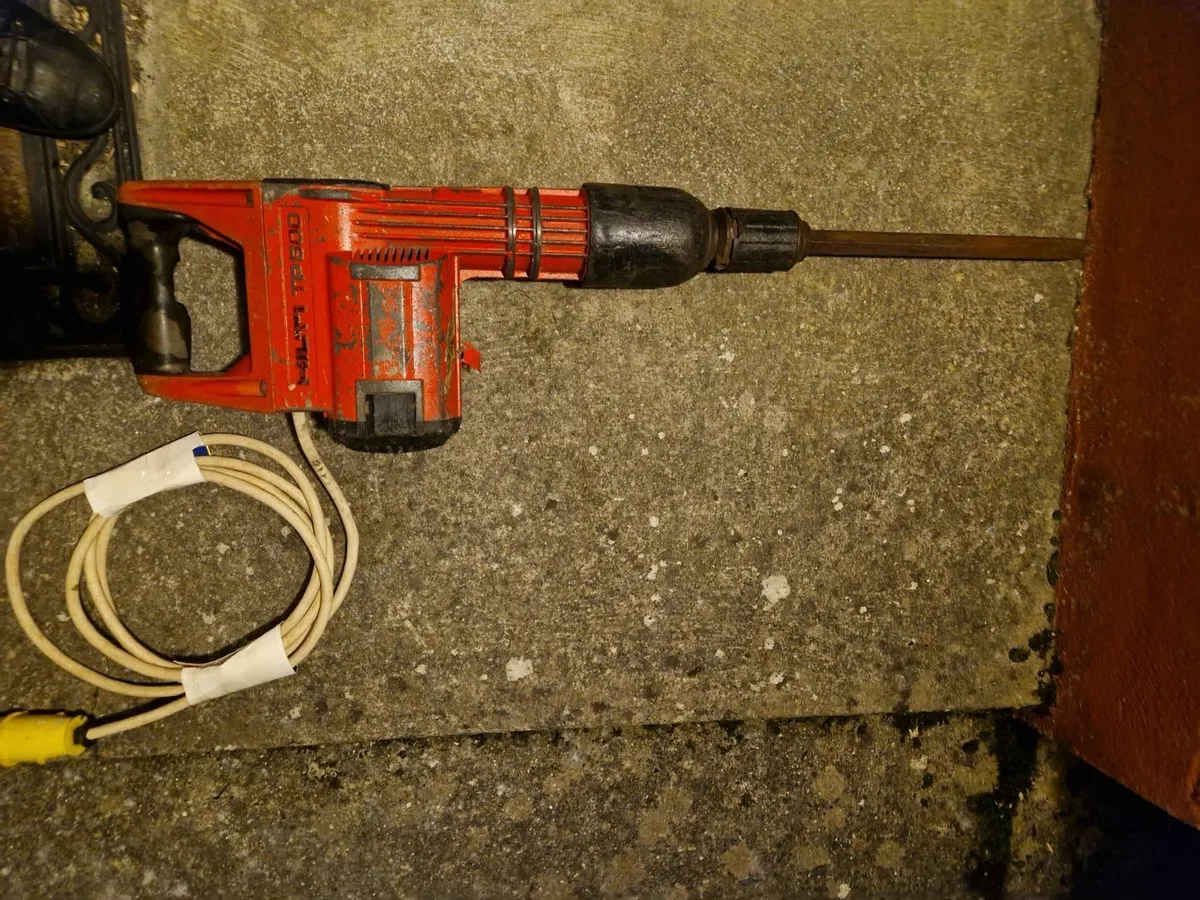 HILTI TP800 Hammer Chipping Drill, - Image 2