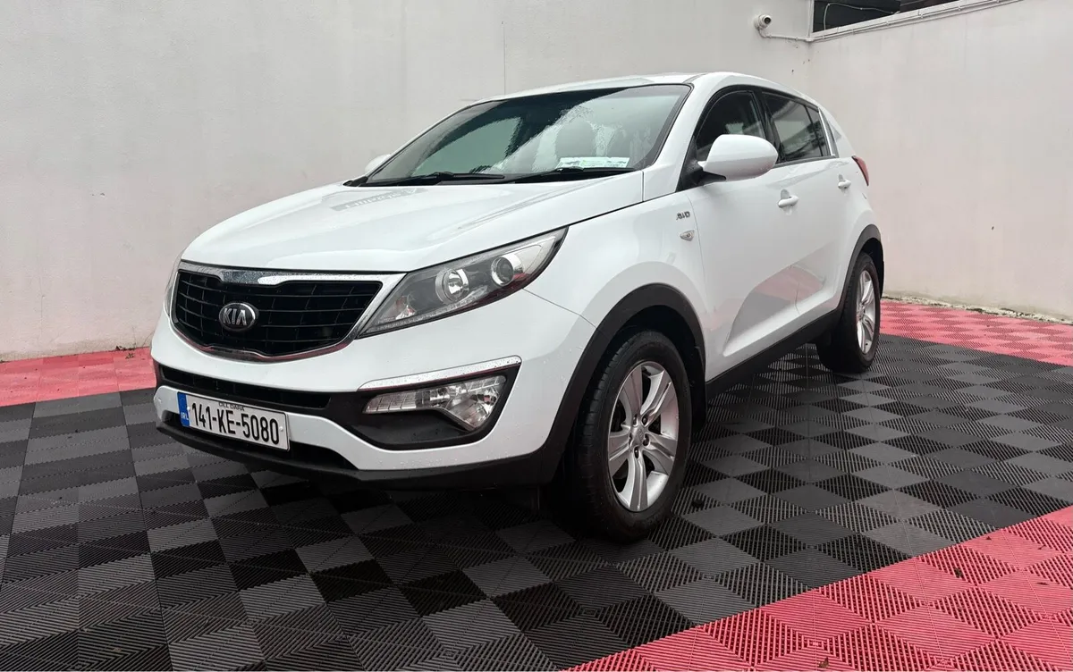 141 Kia sportage 2.0crdi 4wd Nct 11/26 1 owner - Image 1