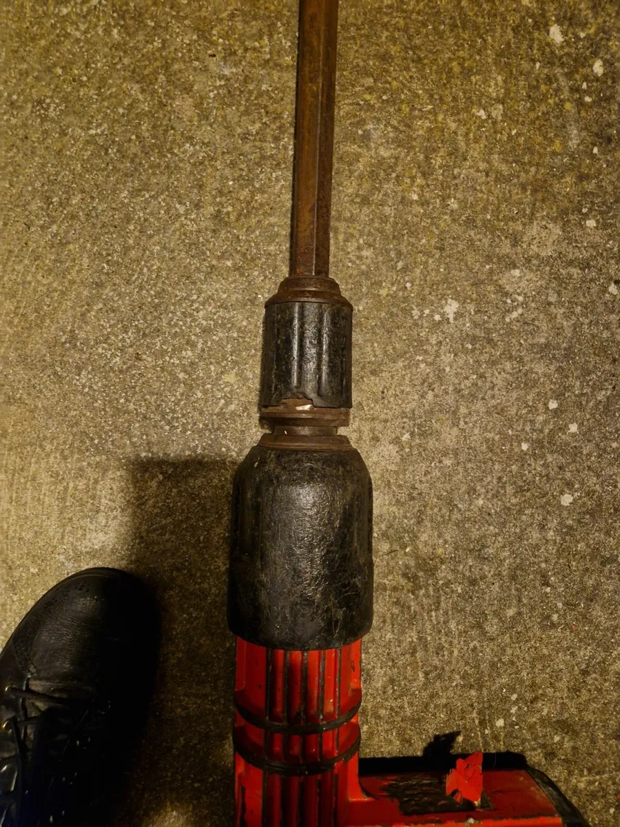 HILTI TP800 Hammer Chipping Drill, - Image 4