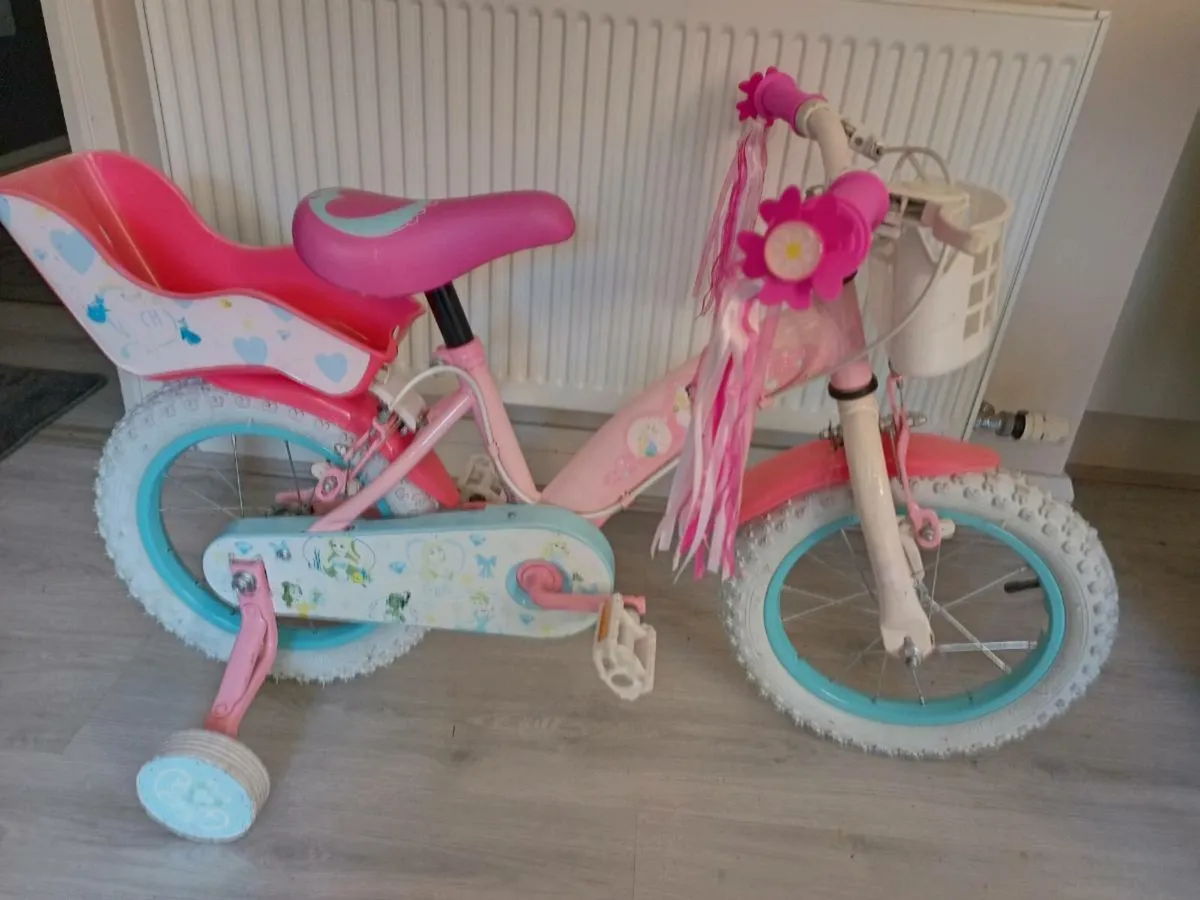 Kids bike size 14 inch wheels. - Image 2