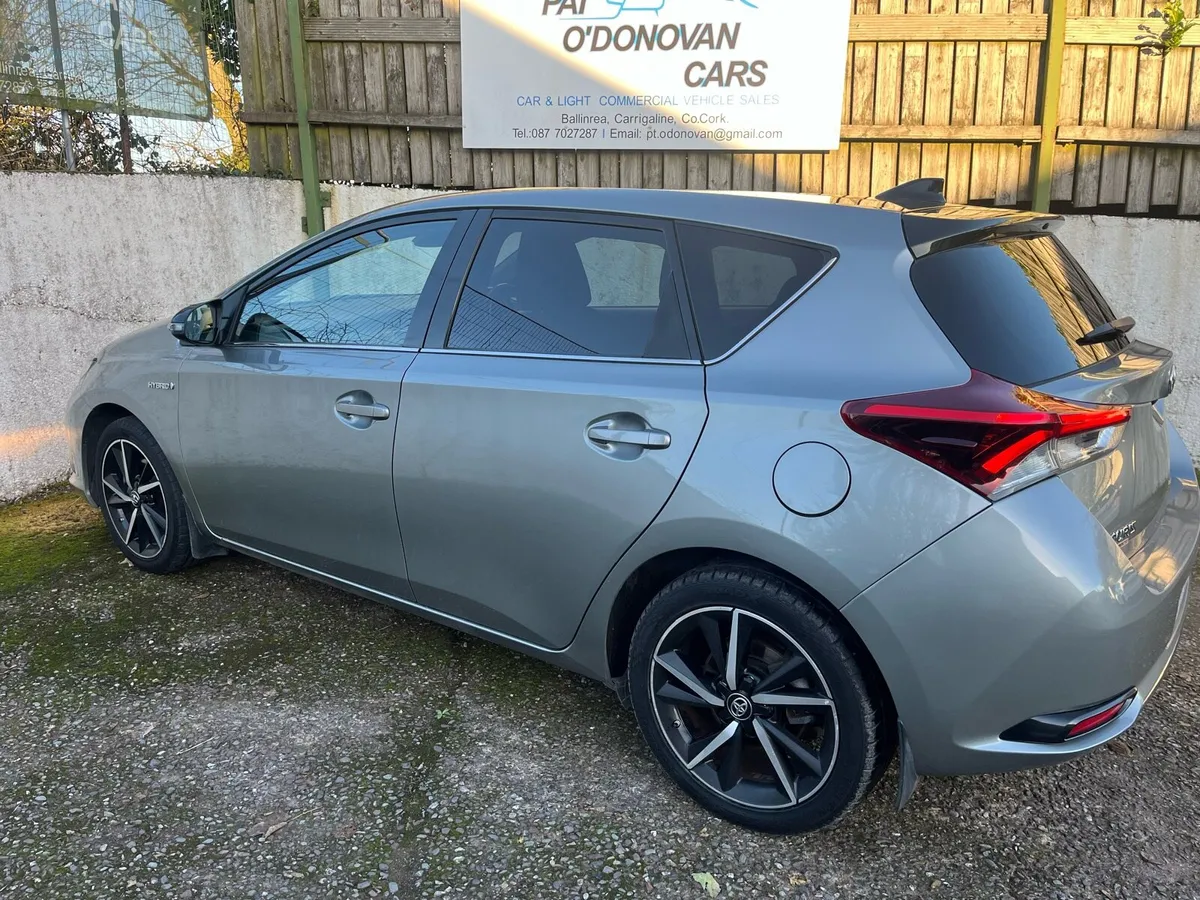 2018 Auris Luna sport hybrid - Image 4