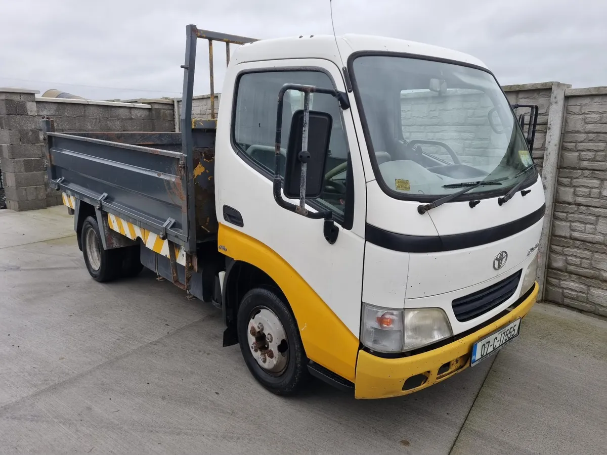 Toyota Dyna 2007 3.0 Diesel Tipper Long well base - Image 1
