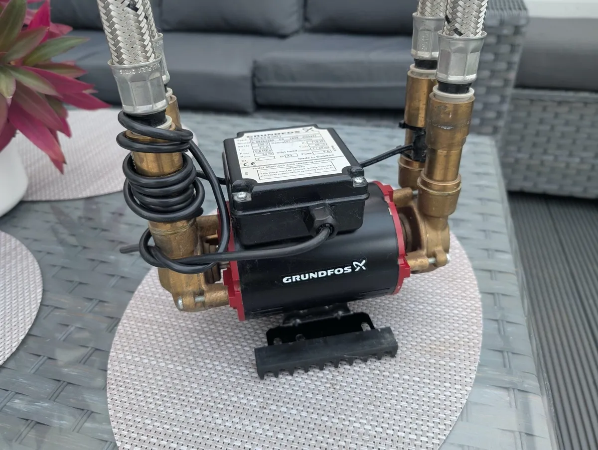 GRUNDFOS high pressure water pump 3 BAR - Image 3