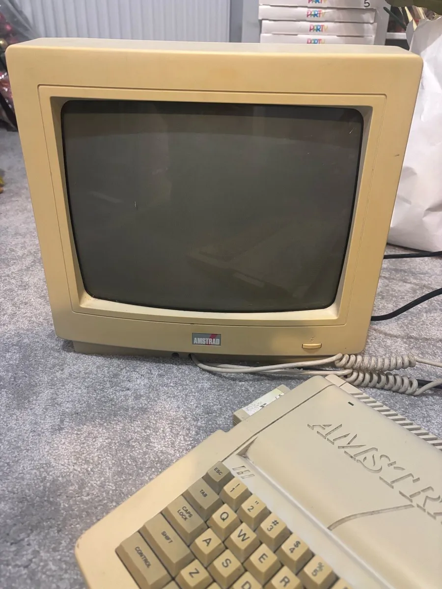 Amstrad 6128 plus - Image 3