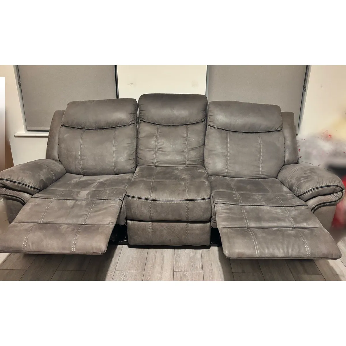 Recliner Couch/Sofa - Image 2