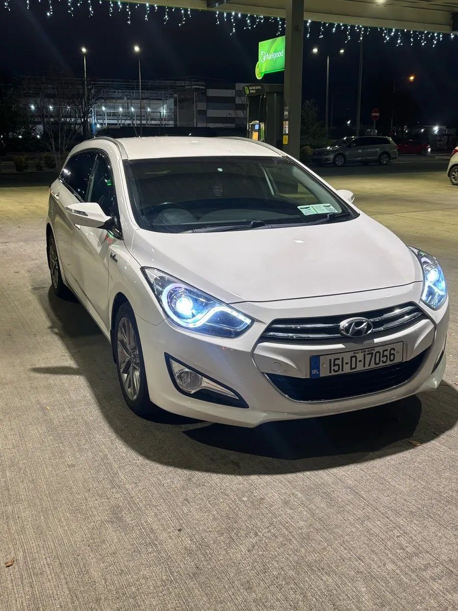 Hyundai i40 estate - Image 1