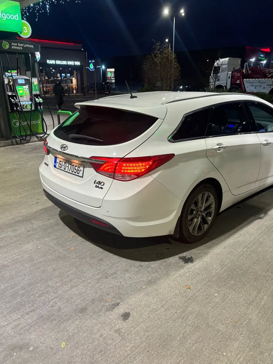 Hyundai i40 estate - Image 3