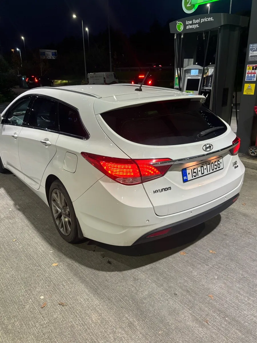 Hyundai i40 estate - Image 4
