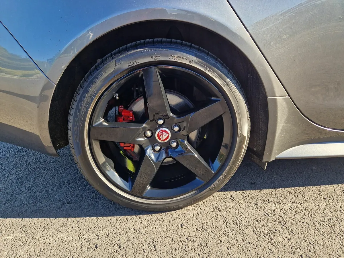 Jaguar XE 2019 Perfect Condition!!! - Image 2