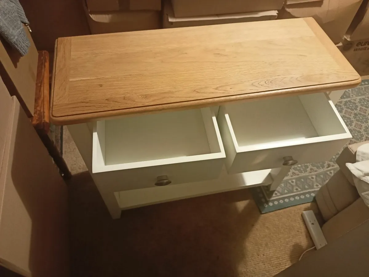 Two-drawer console table - Image 2