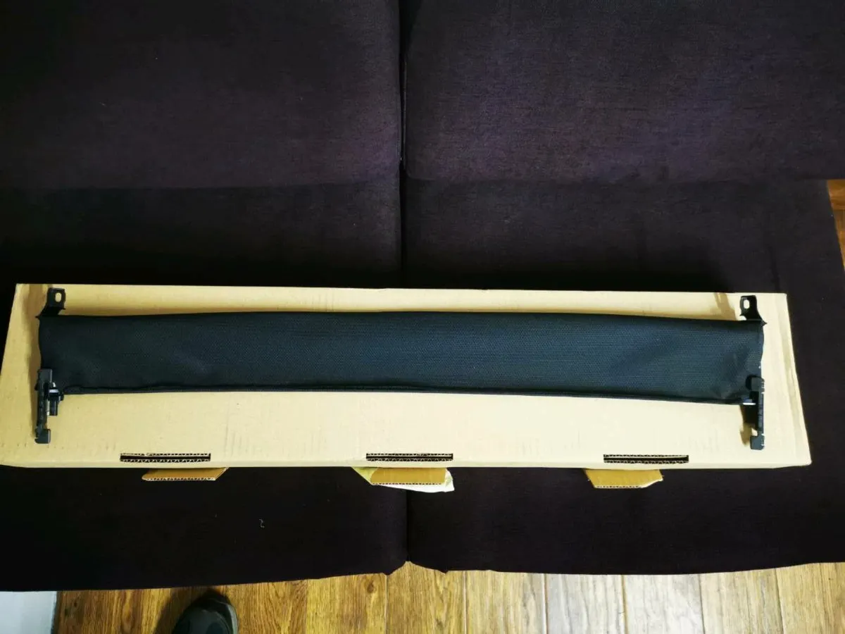 Genuine VW Arteon roller blind - Image 1