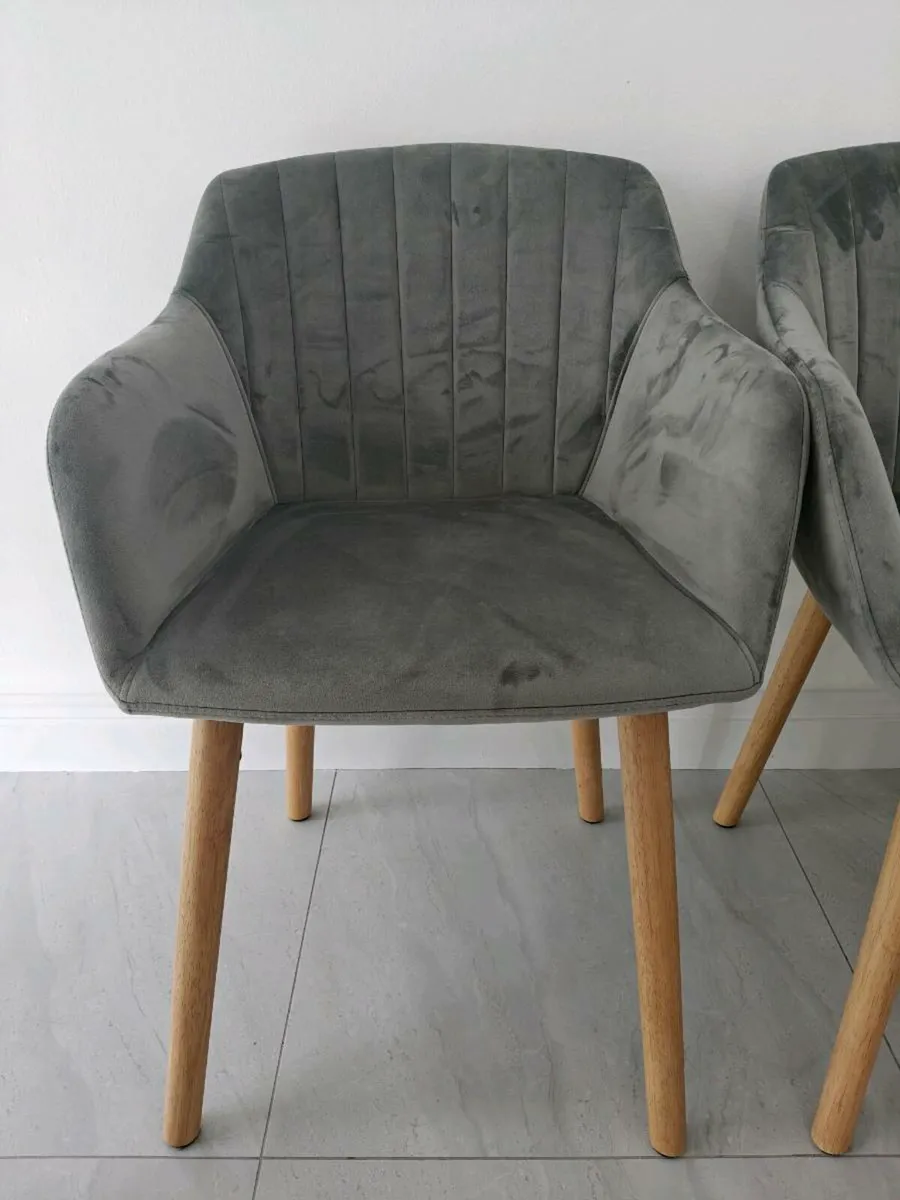 Table & chairs ×4 - Image 4