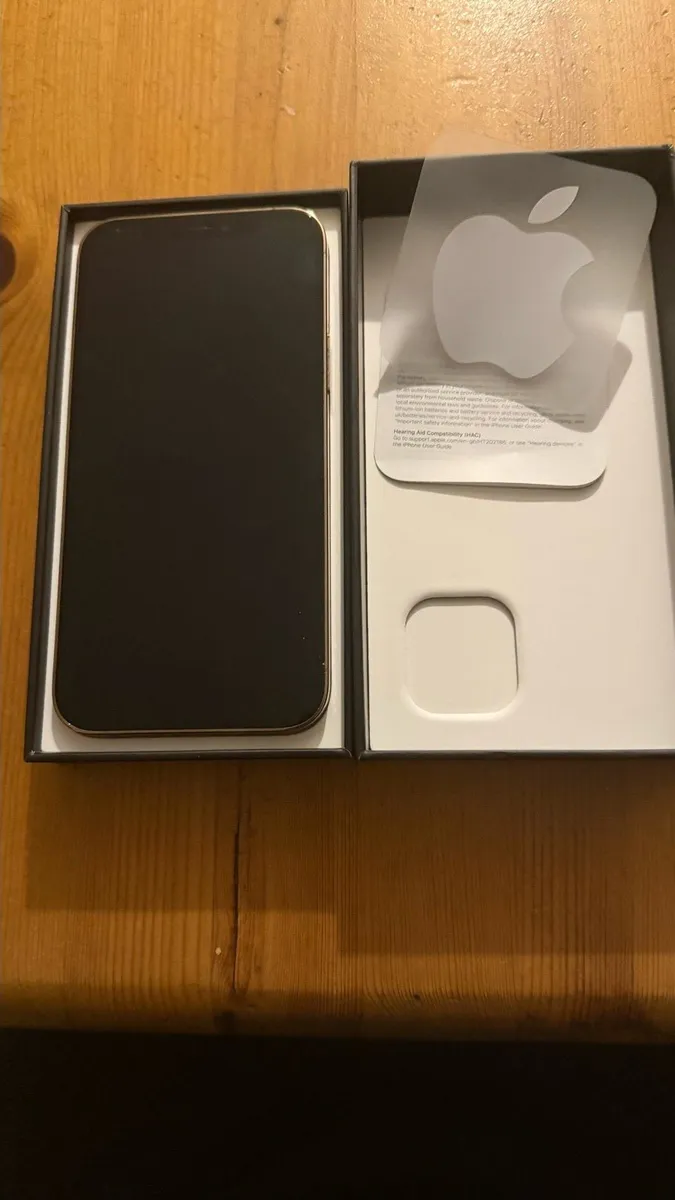 Apple IPhone 12 Pro. 128GB Gold. - Image 2
