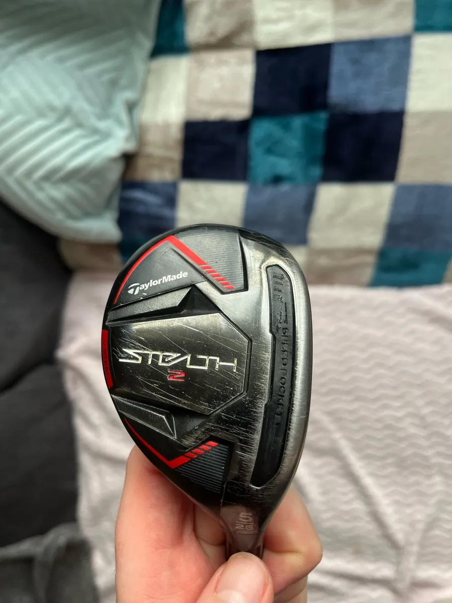 Taylormade Stealth 2 5 Hybrid - Image 1
