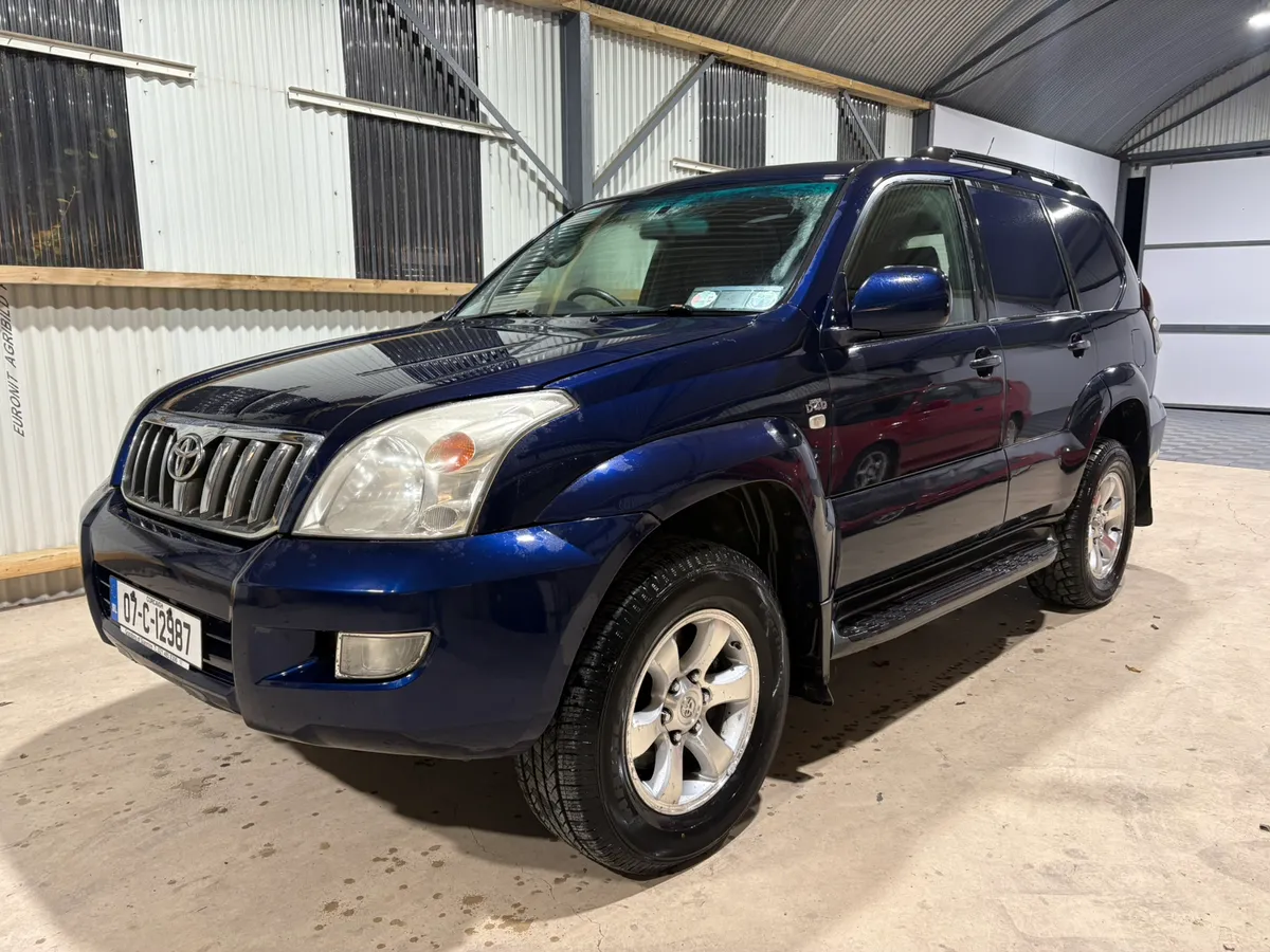 2007 Toyota Landcruiser LWB 3.0 D4D Manual - Image 1
