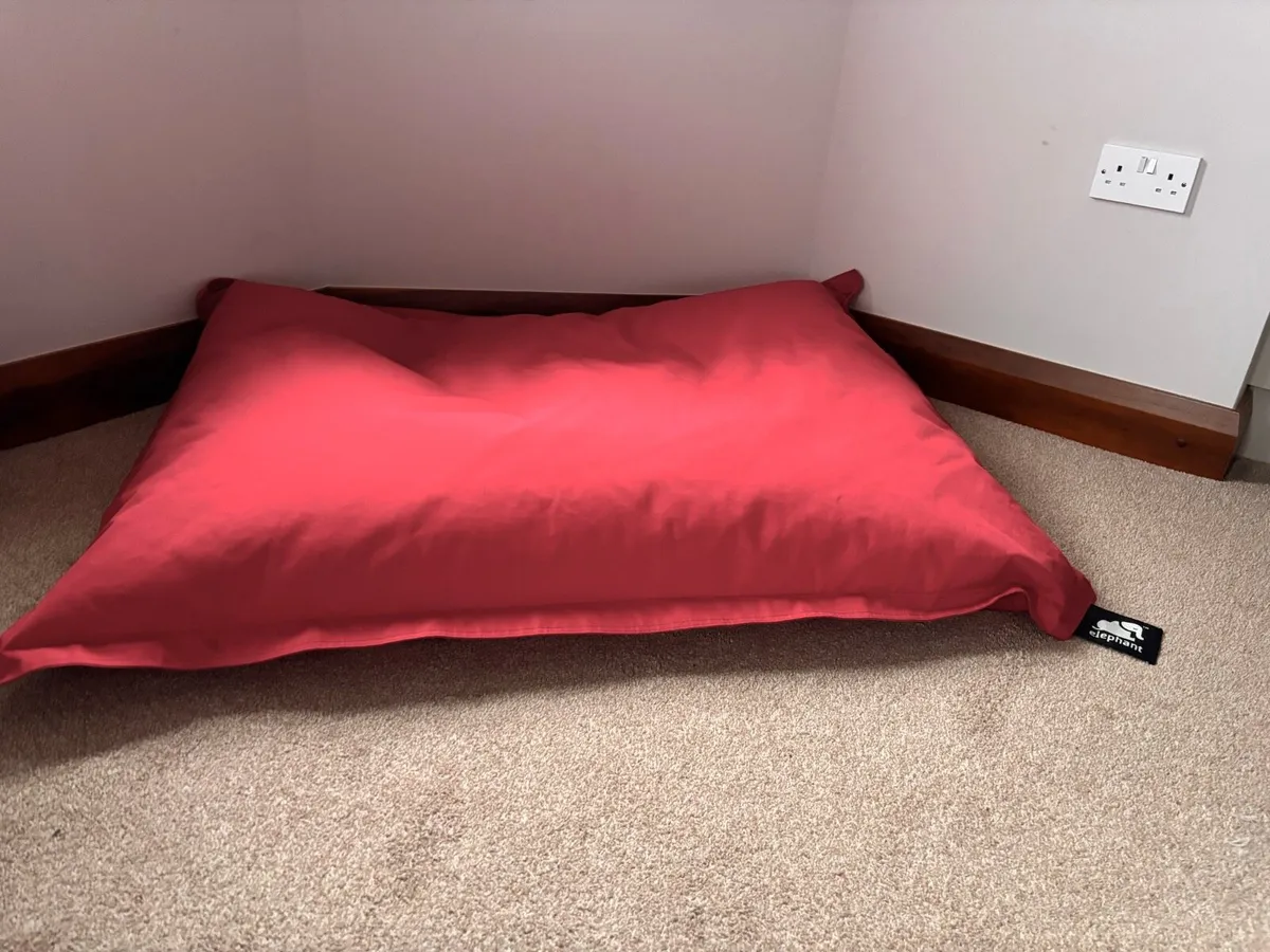 Bean bag - Image 1