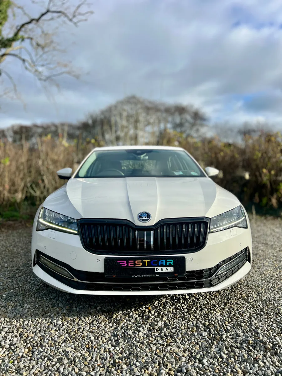 2020 Skoda Superb Style 2.0 Tdi 150 Bhp - Image 3