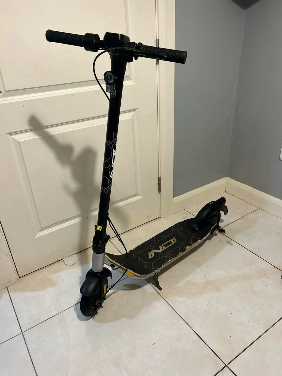 Indi EX-1 Electric Scooter - Image 1